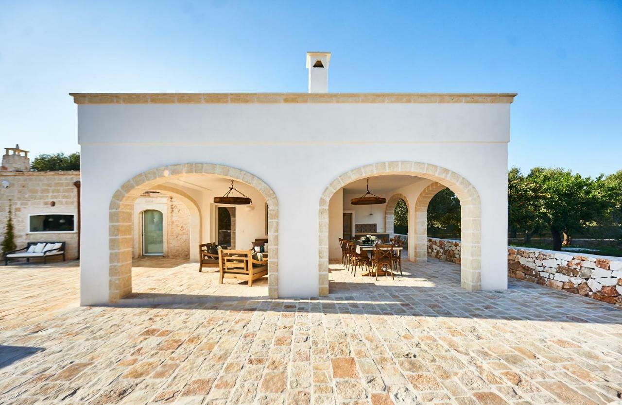 Вилла Casolare Degli Ulivi Остуни Экстерьер фото